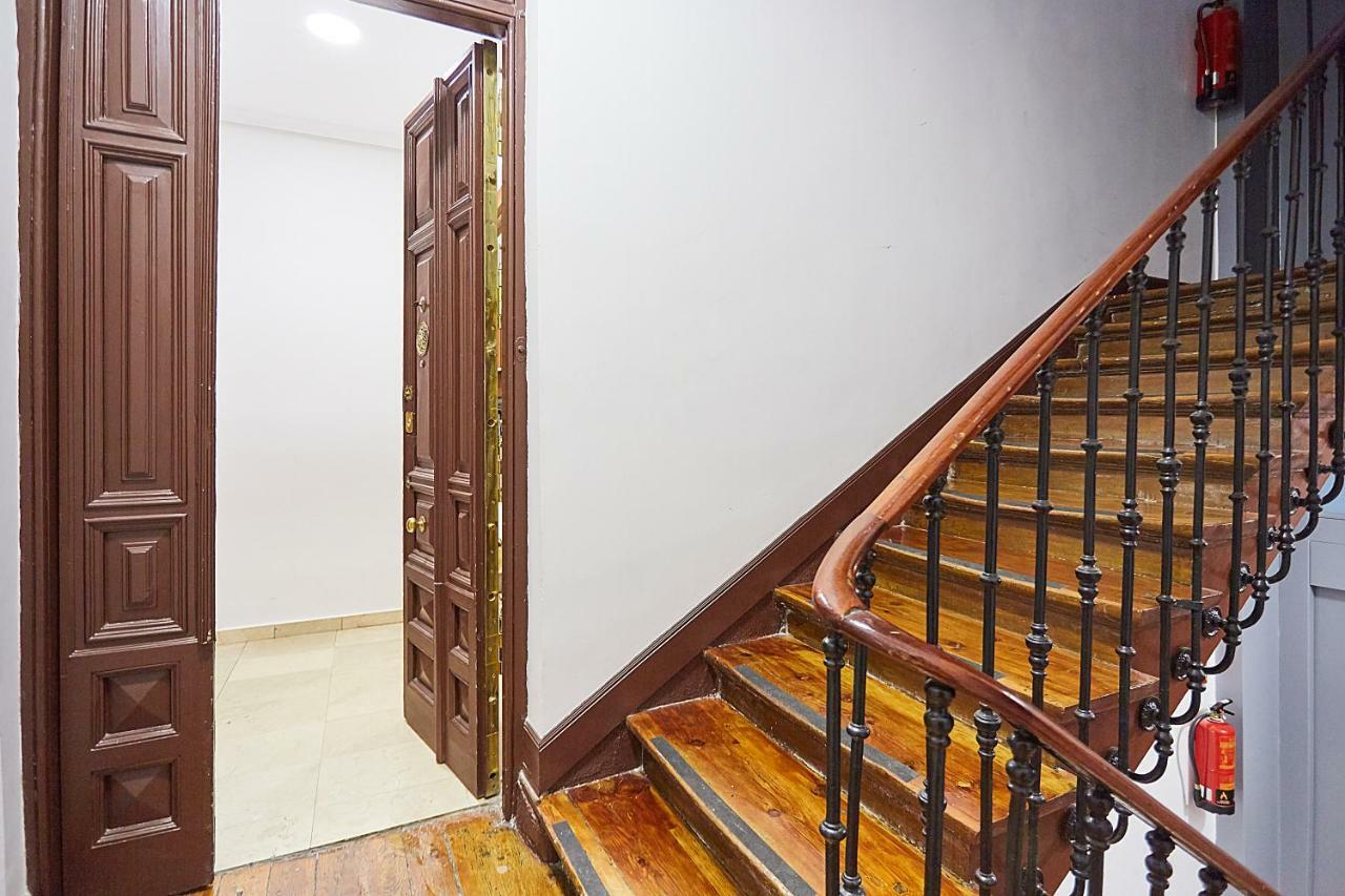 Апартаменти Leeways Loft IV In Gran Via Мадрид Екстер'єр фото